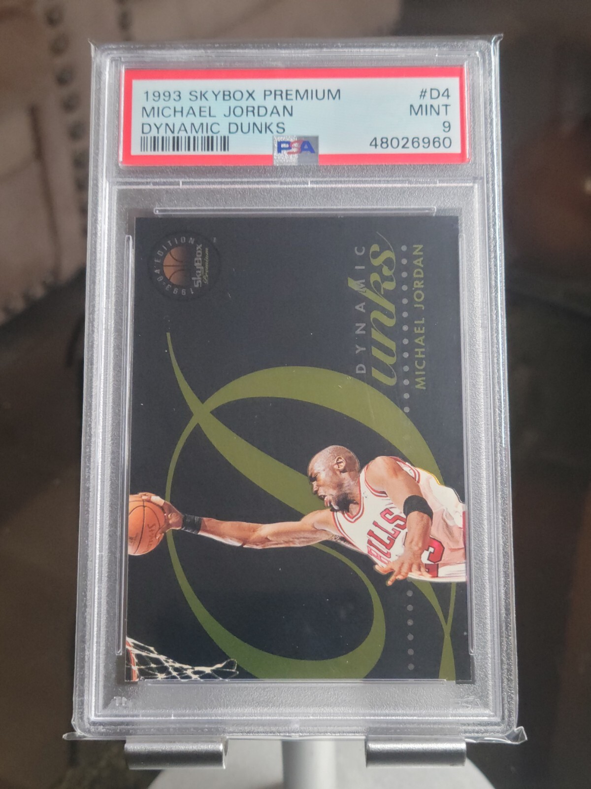 1993 Skybox Premium Dynamic Dunks #D4