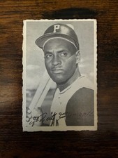 1969 O-Pee-Chee - Deckle #NNO Roberto Clemente