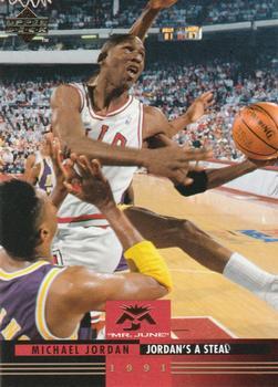 1993-94 Upper Deck Italian #166 Michael Jordan / A Steal