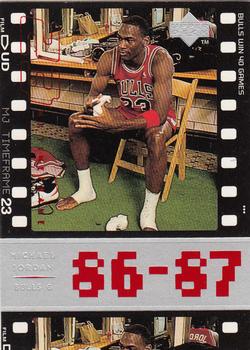 1998 Upper Deck Michael Jordan Living Legend #16 Michael Jordan